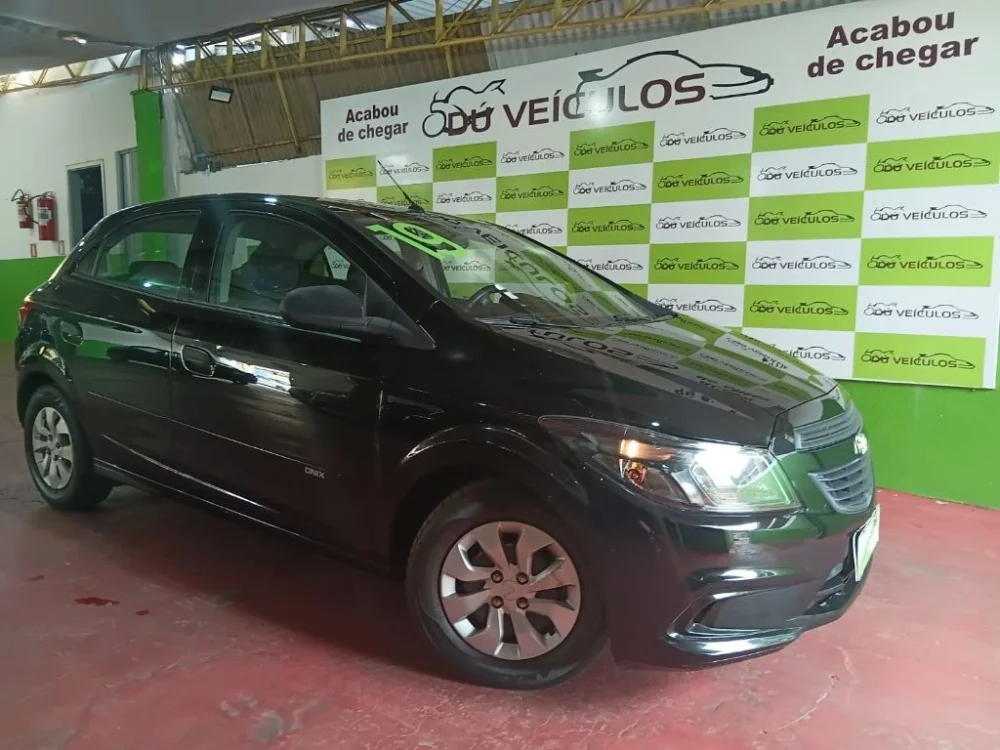 GM - Chevrolet ONIX HATCH Joy 1.0 8V Flex 5p Mec.